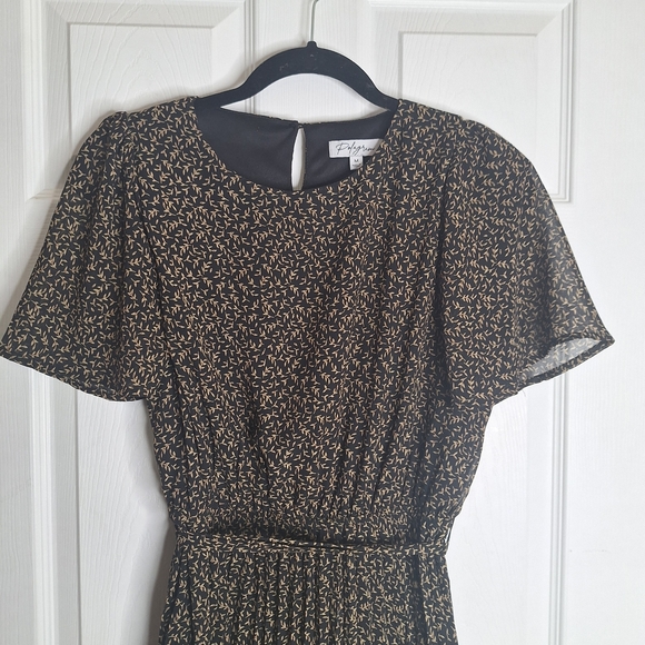 Polagram Maternity Black Floral Midi Dress Size Medium - Picture 4 of 9